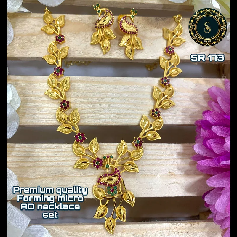 Siara Collections Forming Gold Pota Stone Necklace Set