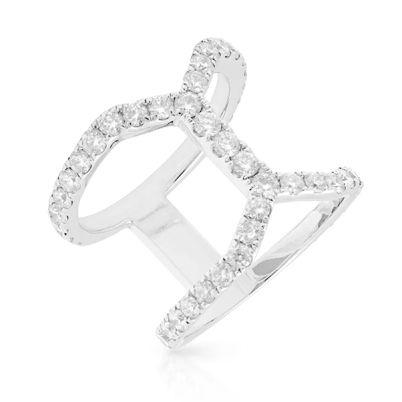 14KT White Gold Diamond Ring