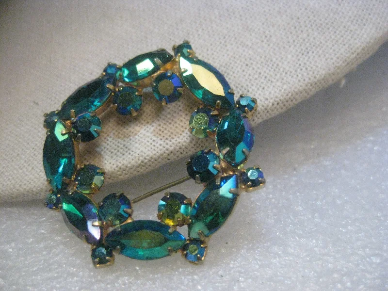 Vintage Juliana Blue/Green Aurora Borealis Circle/Wreath Brooch, 2", Gold Tone, 1960'