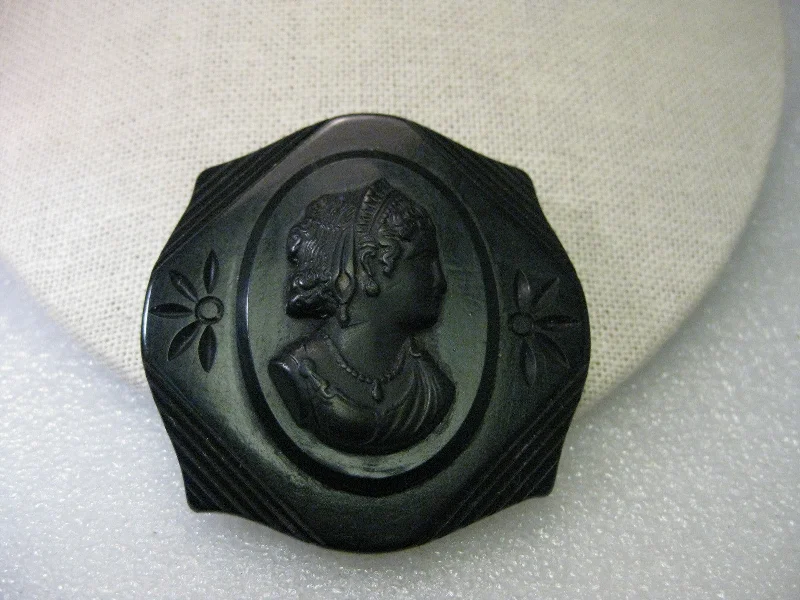 Vintage Brooch, Black Mourning Cameo Brooch, Bakelite Woman with Headdress, early 1900s