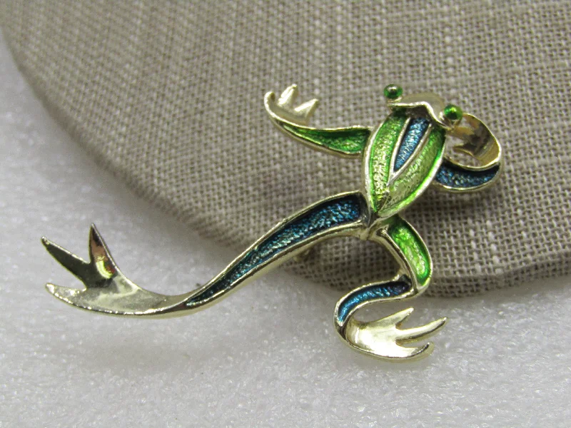 Vintage Green Enameled Frog Brooch, Gerry's, 1960's