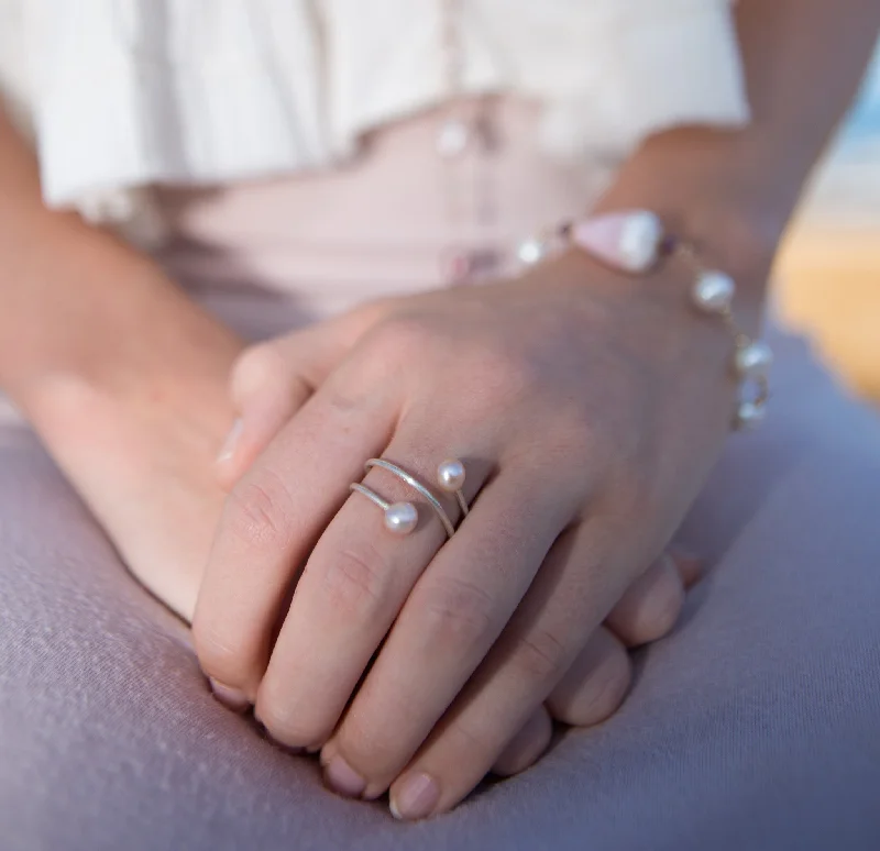 Silver 'Oni Pearl Ring