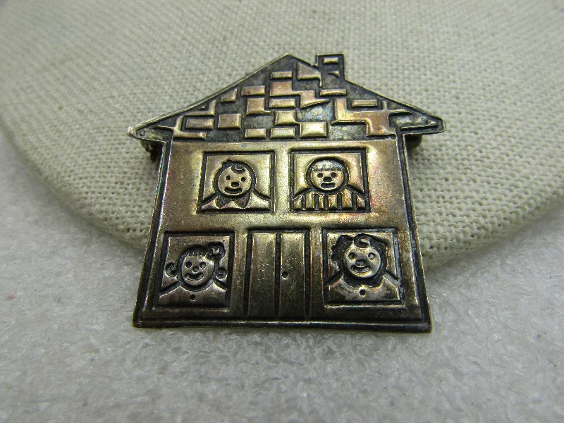 Vintage Sterling Silver House Family Brooch, Mexico, Coronavirus Stay Home Theme 1.5", 8.36 gr.