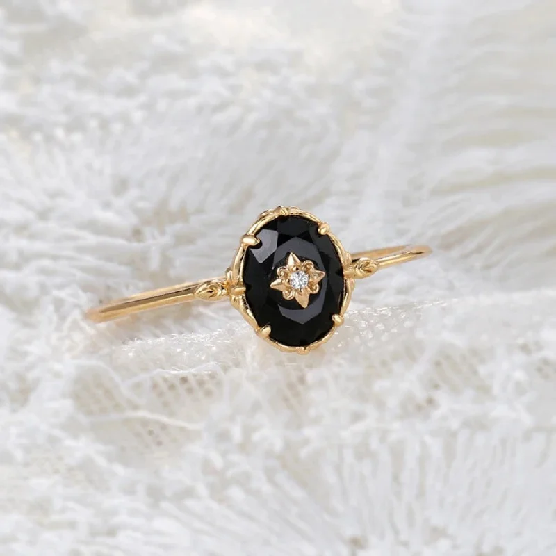 Vintage Black Agate Crystal Ring