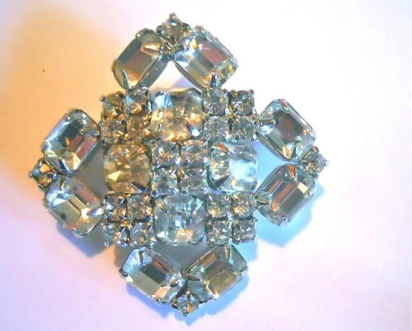 Sparkling Bright Rhinestone Statement Brooch circa 1950s