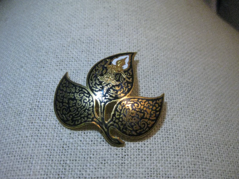 Vintage SIAM  Damascene Brooch, Leaf Design, C-Clasp, Gold Tone, 1.5", Mid-Century