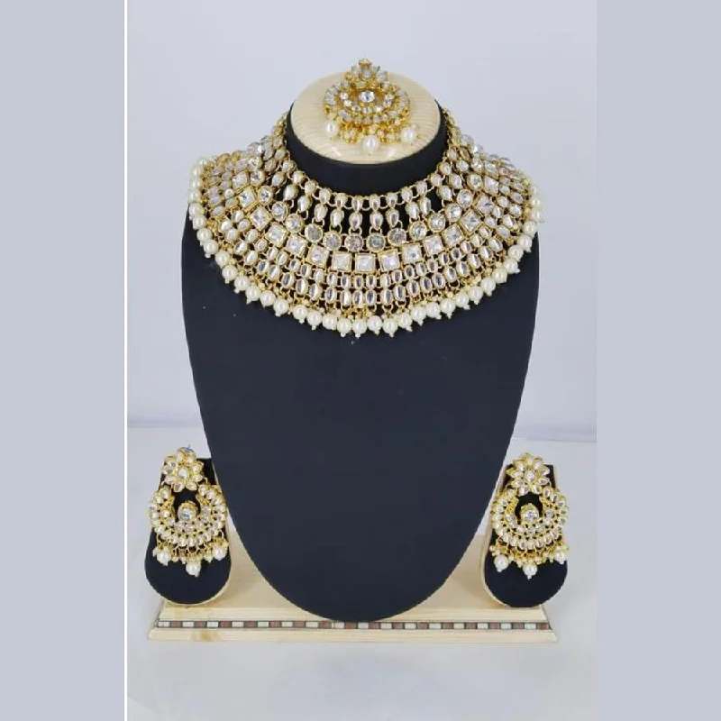 Lucentarts Jewellery Gold Plated Kundan Stone Necklace Set